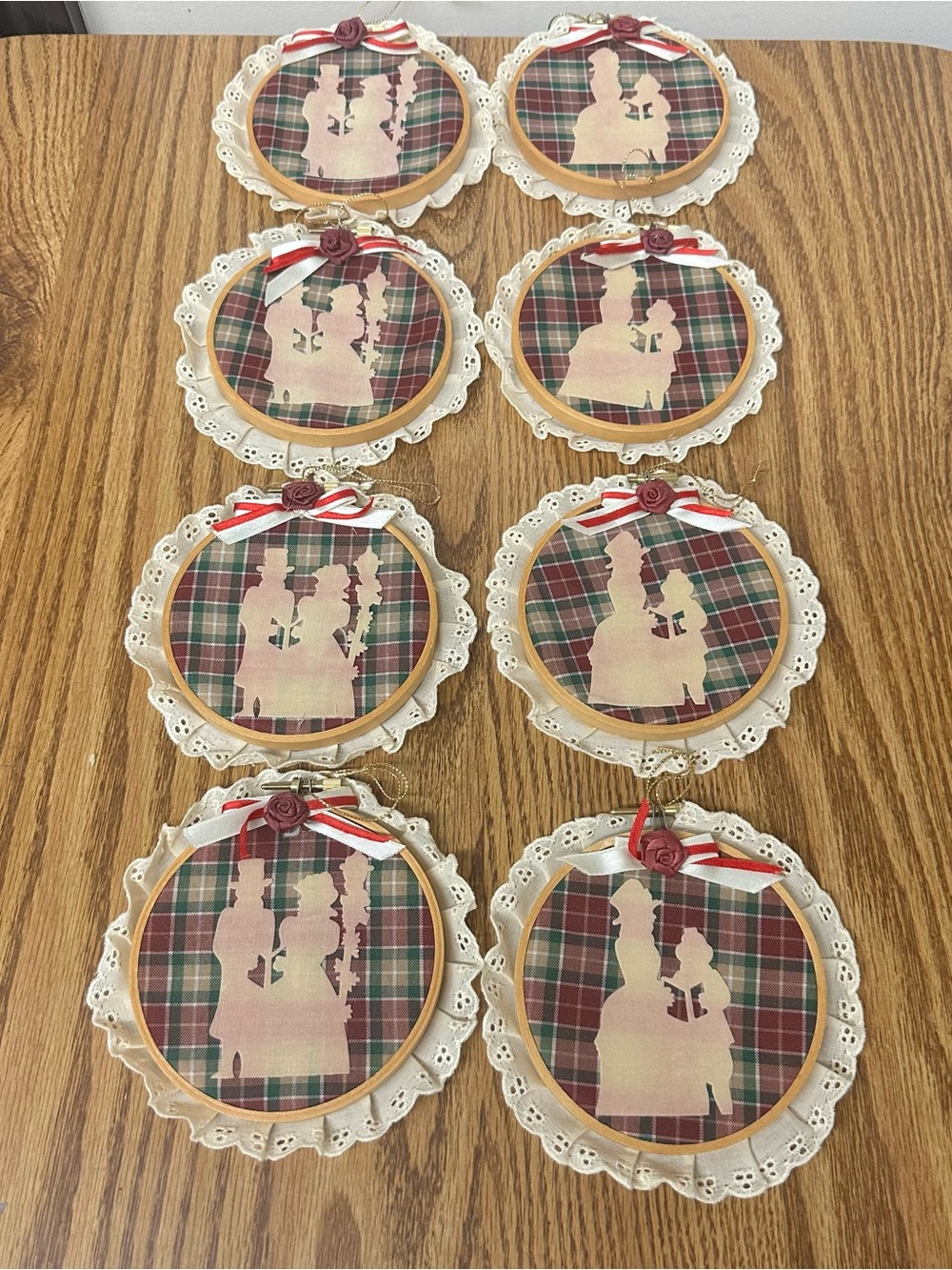 Vintage set of 8 Hoop Christmas carolers Lace plaid Fabric Cottage Core rustic